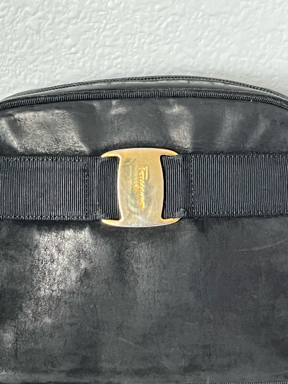 Salvatore Ferragamo Black Leather Vintage Bag - Picture 2 of 5